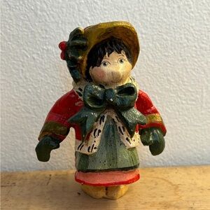 HOUSE OF HATTEN Vintage (1991) Girl/Daughter Caroler Ornament/Figurine, VGUC